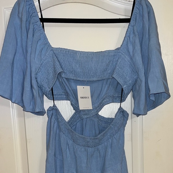 Forever 21 Cut Out Fit and Flare Linen Blend Dress Light Blue NWT — Large - Picture 2 of 8